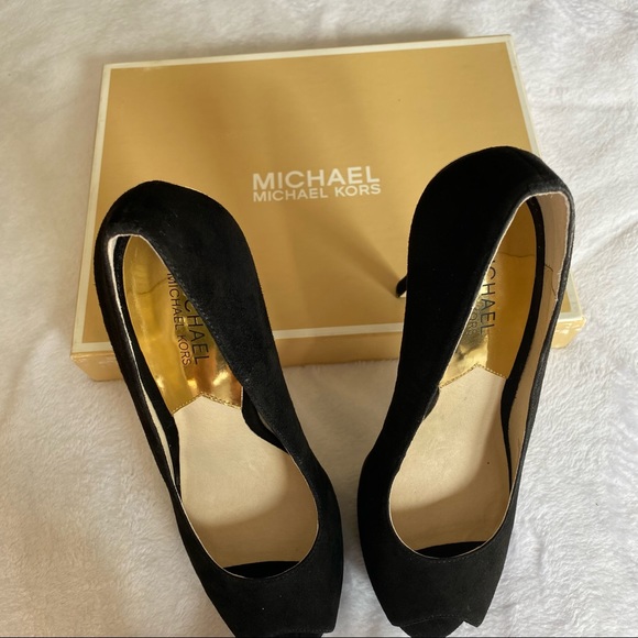 Michael Kors Milan Platform, Peep Toe, Black Suede High Heels - Picture 5 of 9